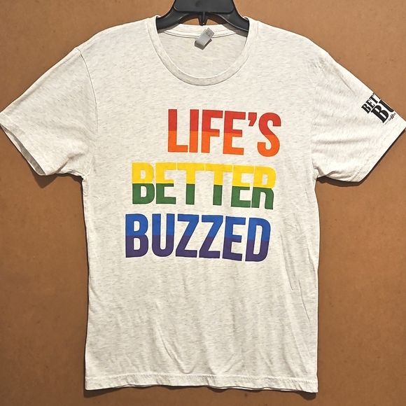 'Life's better buzzed' BETTER BUZZ coffee roasters Short Sleeve Tee Med. - Picture 1 of 6